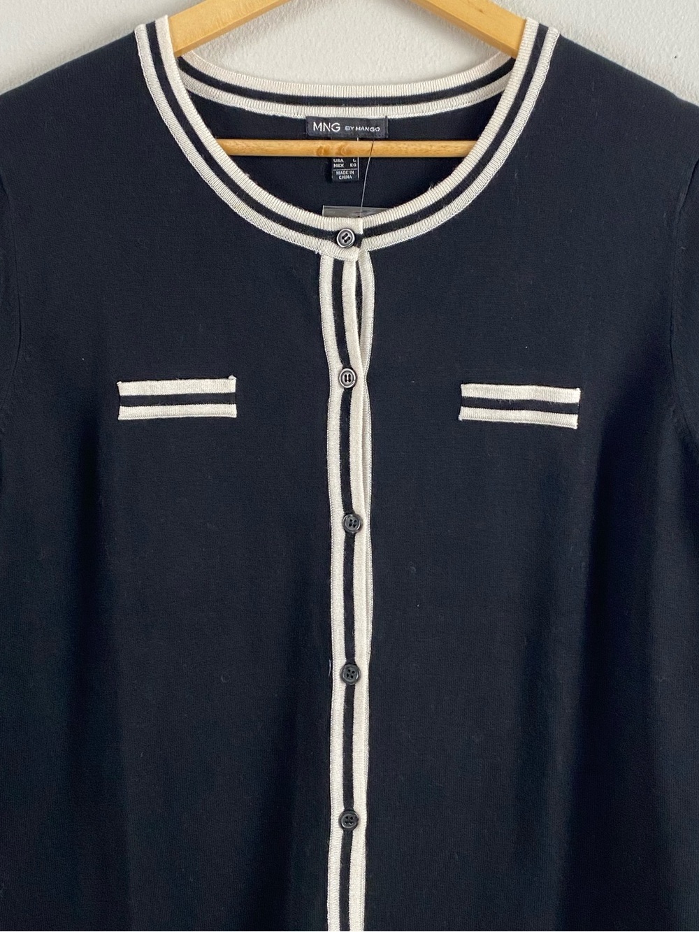 Mango MNG Contrast Tipped Long Sleeve Parker Cardigan Sweater | Black/Ivory - Picture 3 of 16